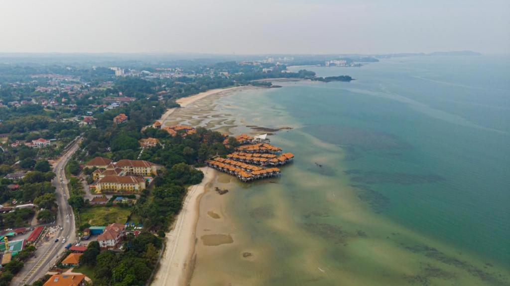 Sea Front Hotel Port Dickson Exteriör bild