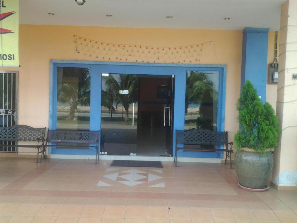 Sea Front Hotel Port Dickson Exteriör bild