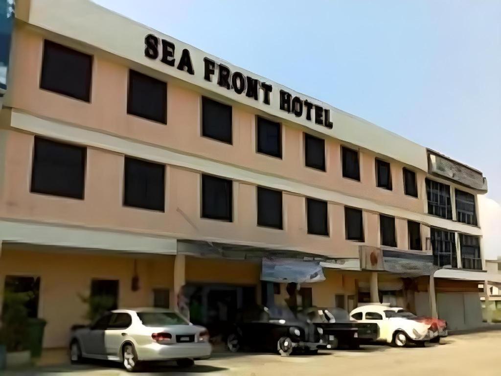 Sea Front Hotel Port Dickson Exteriör bild