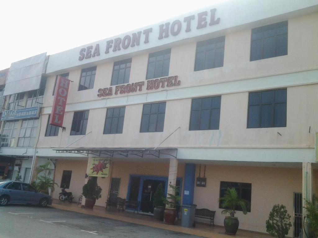 Sea Front Hotel Port Dickson Exteriör bild