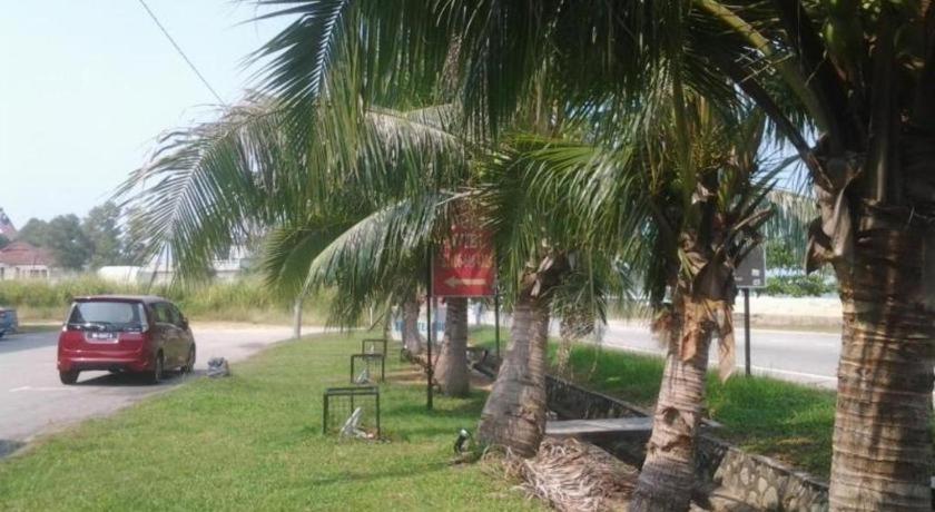 Sea Front Hotel Port Dickson Exteriör bild